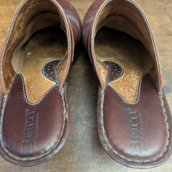 Born Women's Dark Brown Leather Slip-On Clogs Size 8 - Picture 4 of 10